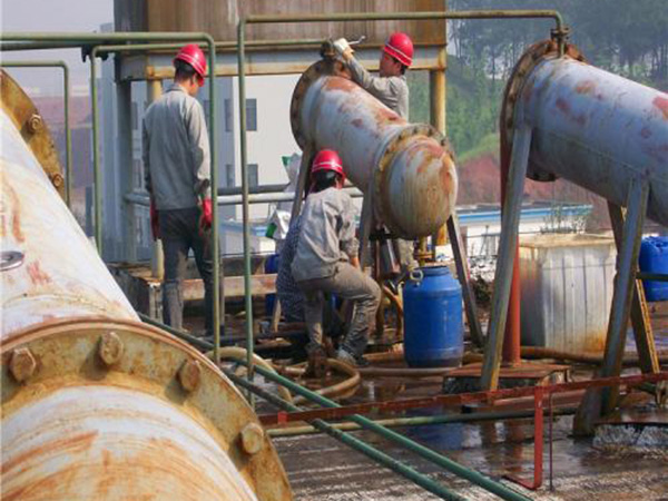 青島換熱器施工現場